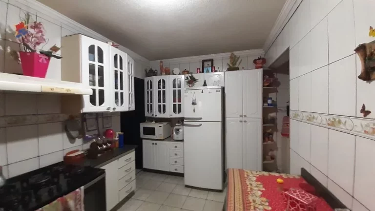 Imagem Casa com 3 dormitórios à venda, 219 m² por R$ 620.000,00 - Vila Romana - Poá/SP