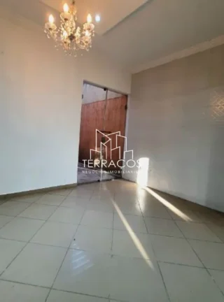 Imagem CASA À VENDA 320M² COM 4 QUARTOS - JARDIM DO LAGO - JUNDIAÍ/SP * ACEITA FINANCIAMENTO *