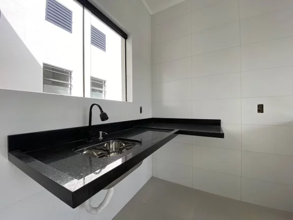 Imagem Casa à venda com 2 dormitórios no Parque Vista Bárbara