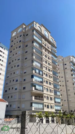 Apto de 160 M, suítes (1 master com closet - Condomínio LE PARC, Jundiaí.