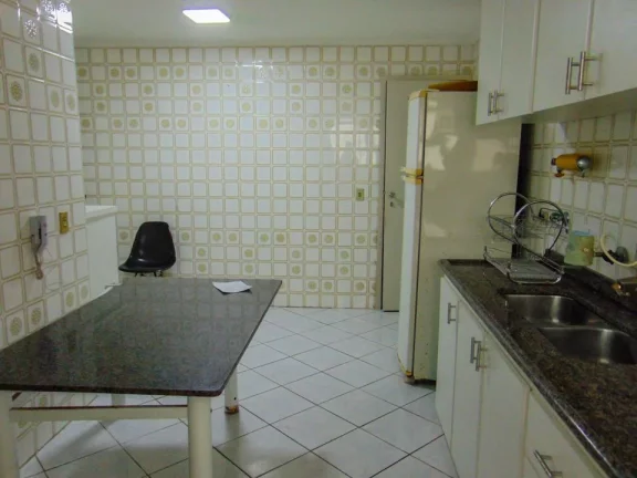 Imagem Apartamento com 3 dormitórios à venda, 130 m² - Pitangueiras - Guarujá/SP