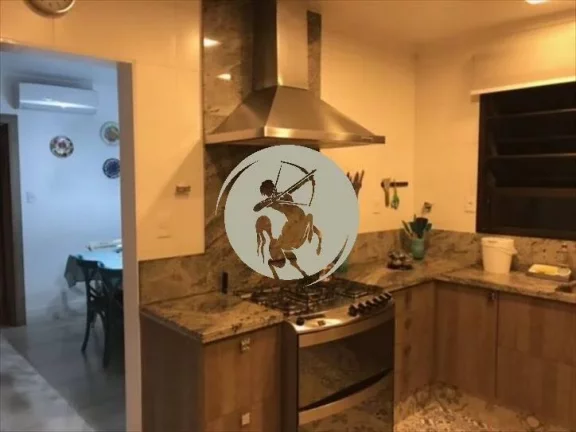 Imagem MARAVILHOSO! APARTAMENTO TOTALMENTE MODERNIZADO COM MUITO REQUINTE E BOM GOSTO, LOCALIZAÇÃO PREVIL...