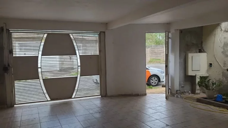 Imagem Sobrado com 4 dormitórios à venda, 235 m² por R$ 530.000,00 - Jardim Márcia - Suzano/SP