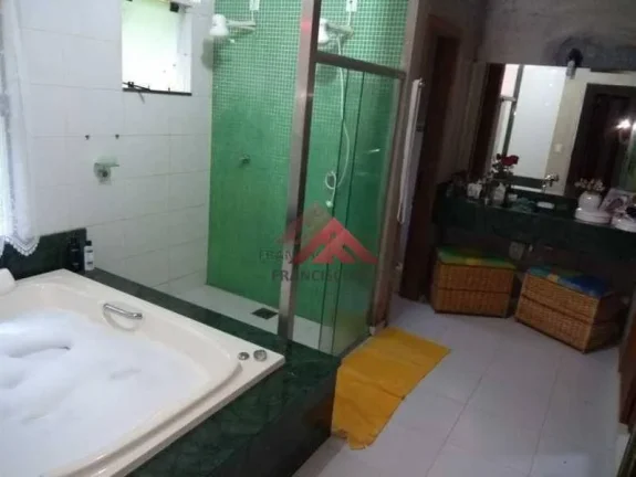 Imagem Sítio em Casimiro de Abreu com 3 dormitórios à venda, 176000 m² por R$ 1.350.000 - Industrial - Casimiro de Abreu/RJ