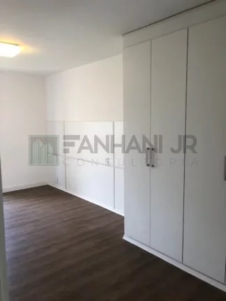 Imagem Apartamento para locação de alto padrão no Jardim Europa, São Paulo-SP: 4 quartos, 3 suítes, 3 salas, 5 banheiros, 3 vagas, 250m².