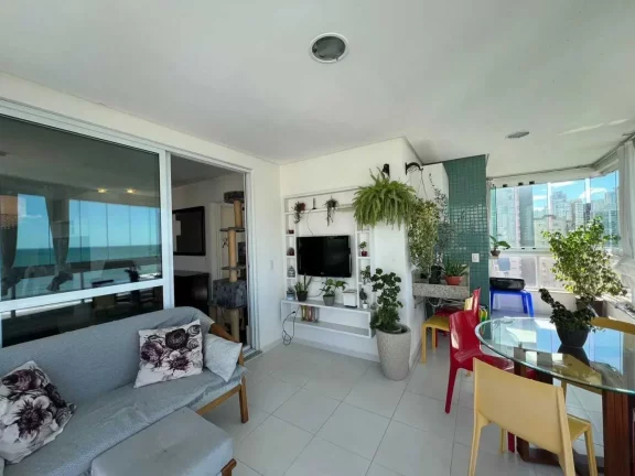 Imagem Apartamento mobiliado com 3 dormitórios sendo 3 suítes e 2 vagas de garagem em Balneário Camboriú