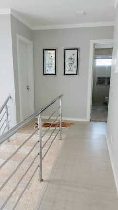 Imagem Lindo Sobrado diferenciado com 3 quantos 1 suíte 150 metros de área privativa