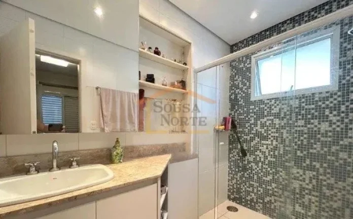 Imagem Sobrado residencial semi isolado, com 3 dormitórios, sendo 1 suite, sala de estar, sala de jantar, ...