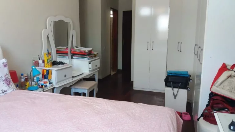 Imagem Casa à venda no Bairro Suíssa - Encante-se com esta espaçosa residência!