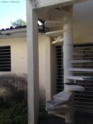 Imagem Casa com 5 Quartos à Venda, 360 m² em Jardim Atlântico - Olinda