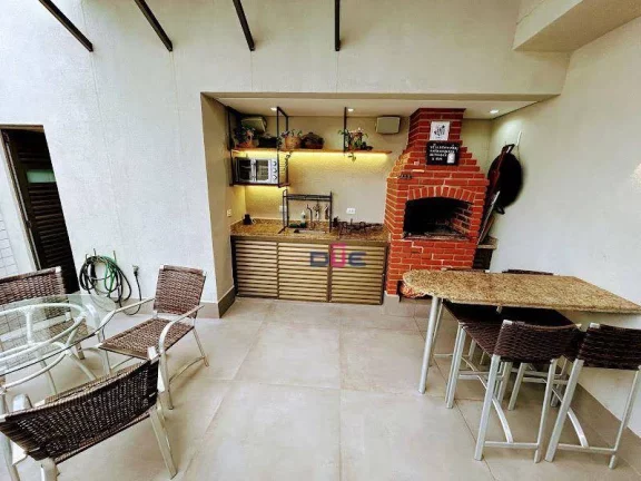 Imagem Casa com 3 dormitórios à venda, 170 m² por R$ 1.700.000,00 - Embaré - Santos/SP