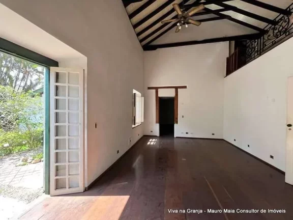Imagem CASARÃO COMERCIAL - Centro Histórico Santana de Parnaíba (fachada tombada)