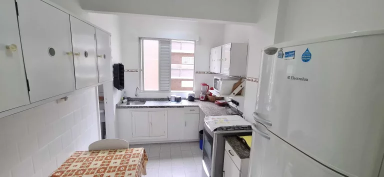 Imagem Apartamento vista mar mobiliado com 2 dormitórios e 1 vaga de garagem em Balneário Camboriú