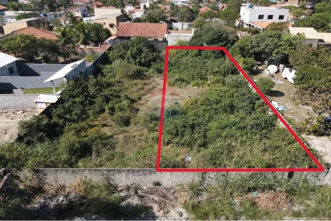 Imagem Terreno plano e murado em Itaipuaçu