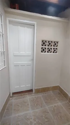 Imagem CASA COM 45 m² - JARDIM IMPERADOR - PRAIA GRANDE SP
