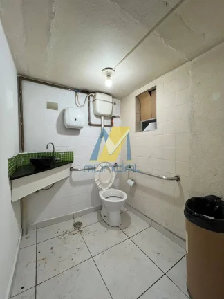 Imagem Galpão de 404 m² no Planalto com acesso rápido à Rodovia Anchieta