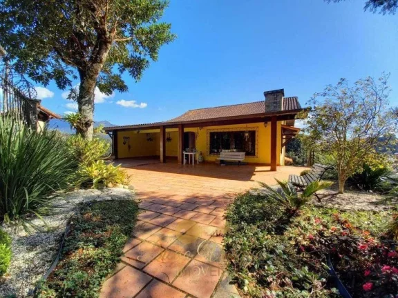 Imagem Casa para Venda em Teresópolis / RJ no bairro Bom Retiro