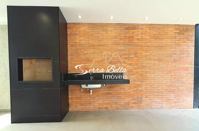 Imagem Casa com 3 dormitórios à venda, 170 m² por R$ 1.580.000,00 - Carlos Guinle - Teresópolis/RJ