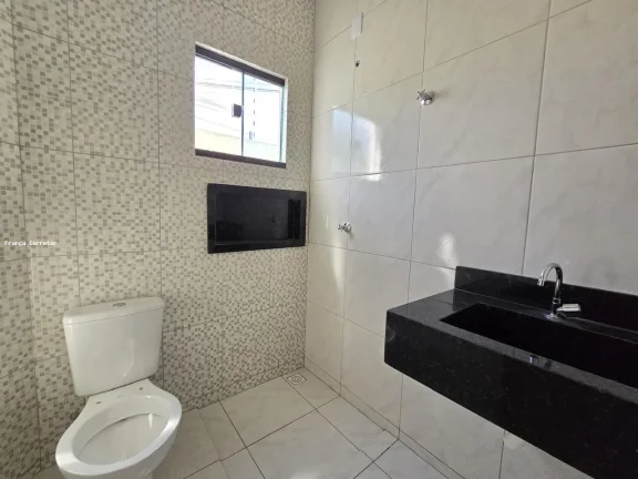Imagem Casa para Venda em Parnamirim, Nova Esperança, 2 dormitórios, 1 suíte, 2 banheiros, 1 vaga