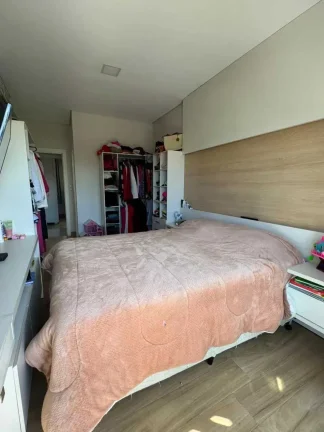 Imagem Casa com 3 dormitórios sendo 1 suíte e 2 vagas - Iririú | Joinville/SC