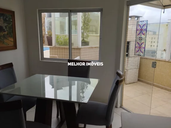 Imagem Cobertura Duplex á venda com 4 suítes, piscina privativa e 4 vagas localizada no centro de Balneário Camboriú.