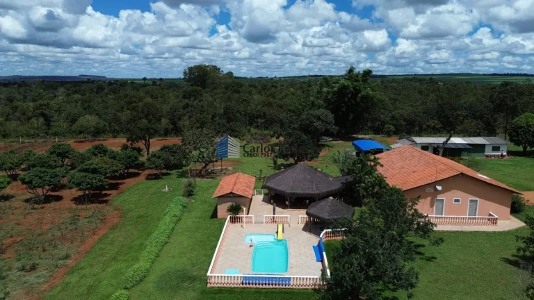 Imagem Chácara para Venda em Brasília, Setor Habitacional Jardim Botânico, 3 dormitórios, 3 suítes, 4 banheiros, 2 vagas