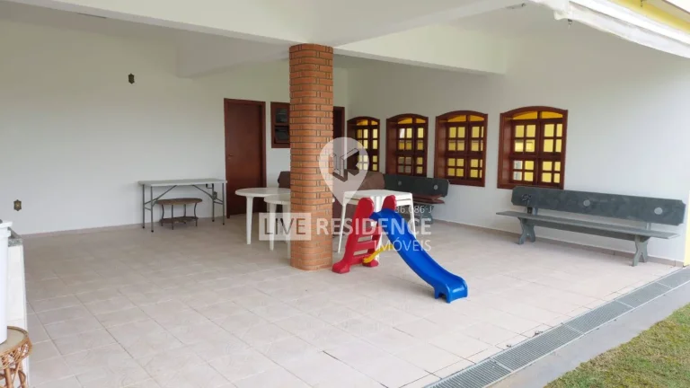 Imagem Linda Chácara com 2000m² no Capela do Barreiro - Itatiba/SP
