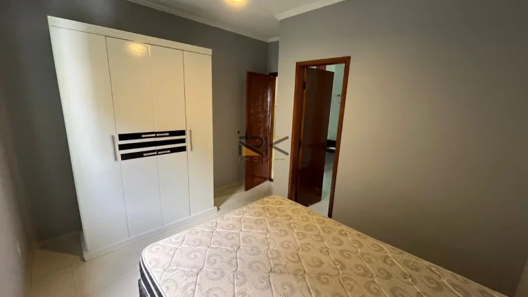 Imagem Cobertura Duplex Praia Grande em Ubatuba-SP com 3 dormitórios,sendo 2 suítes,varanda gourmet com churrasqueira,2 vagas de garagem