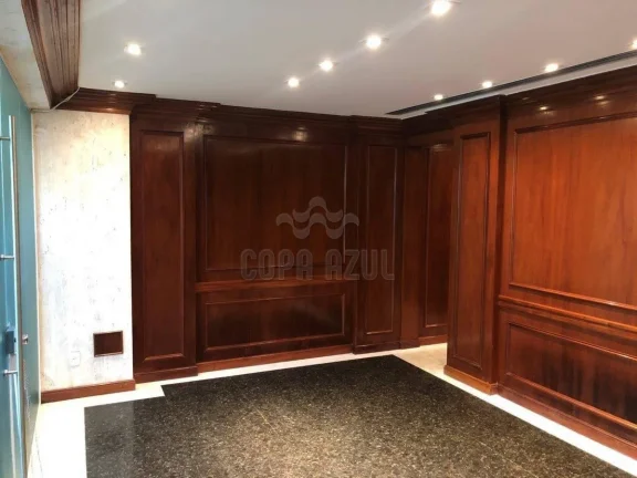 Imagem Leblon - Comercial › Prédio com 0 quarto(s) a Aluguel