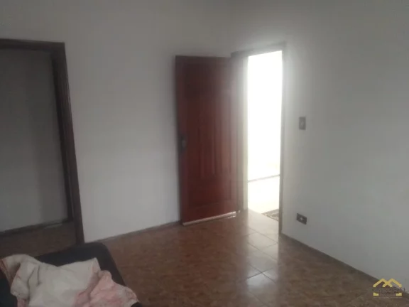 Imagem Casa térrea em localização privilegiada na Vila Arens