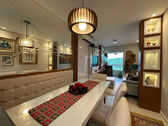 Imagem Apartamento mobiliado com 2 suítes e 2 vagas de garagem no Bairro Ressacada em Itajaí
