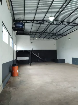 Imagem Barracão vila Engler, 286 m2