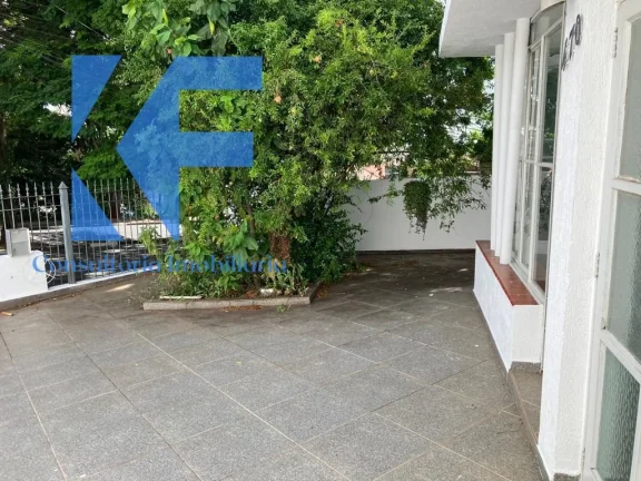 Imagem Você está em busca do lar dos seus sonhos? Então não pode perder essa incrível oportunidade! Apresentamos a você uma casa espetacular, localizada em u