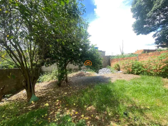 Imagem Casa com 2 dormitórios à venda, 68 m² por R$ 380.000,00 - Aeronautas - Lagoa Santa/MG