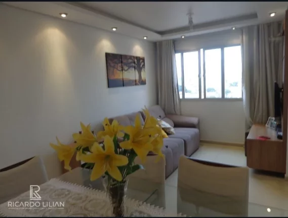 Imagem Lindo apartamento com 2 dormitorios,uma vaga e planejados a venda - Parque Fongaro