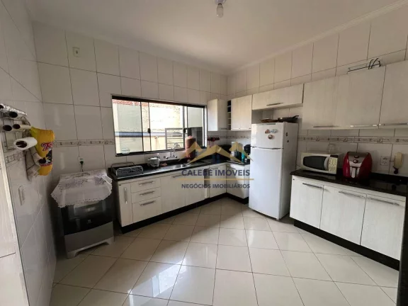 Imagem Casa com 3 dormitórios à venda, 209 m² por R$ 700.000,00 - Chácara Junqueira - Tatuí/SP