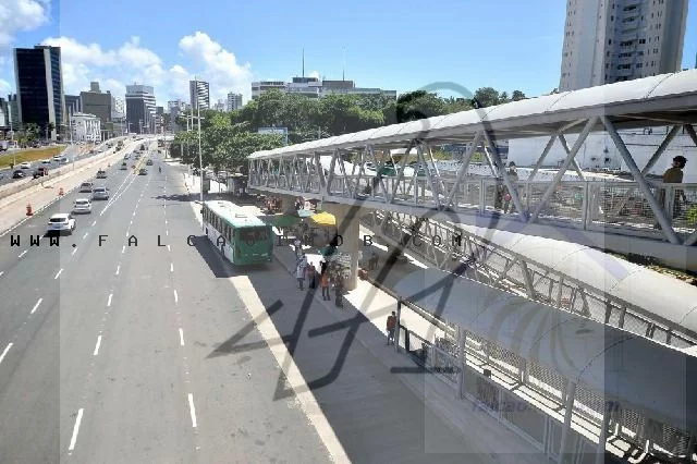 Imagem Sala Comercial para Venda em Salvador / BA no bairro Brotas