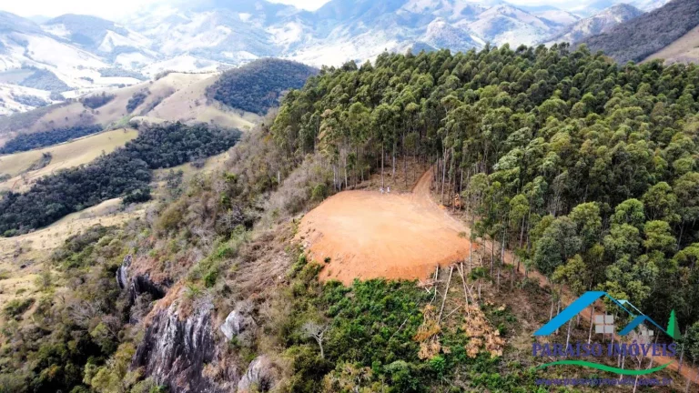 Imagem Paraíso Ecológico na Serra da Mantiqueira: Terreno com Vista Panorâmica!