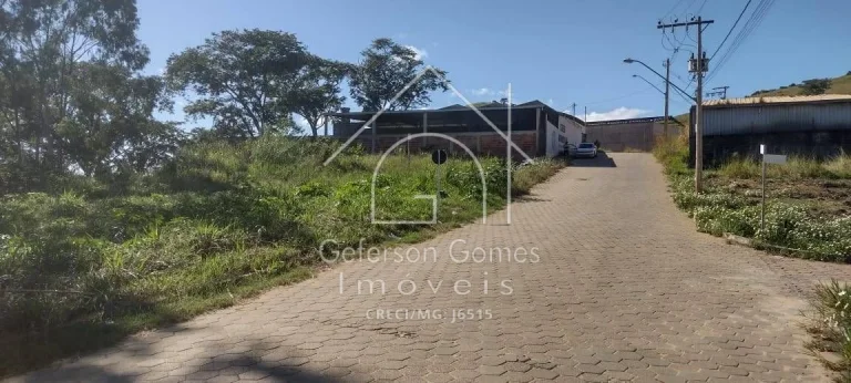 Imagem Lote à Venda - Com 367,86M² - Vila Florindo - Mantena - MG