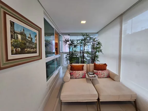 Imagem A 5ª Avenida Imóveis selecionou essa belíssima unidade no Edf. SOLAIRE - Ladeira da Barra: Exclusividade, sofisticação e Charme: R$8.500.000,00