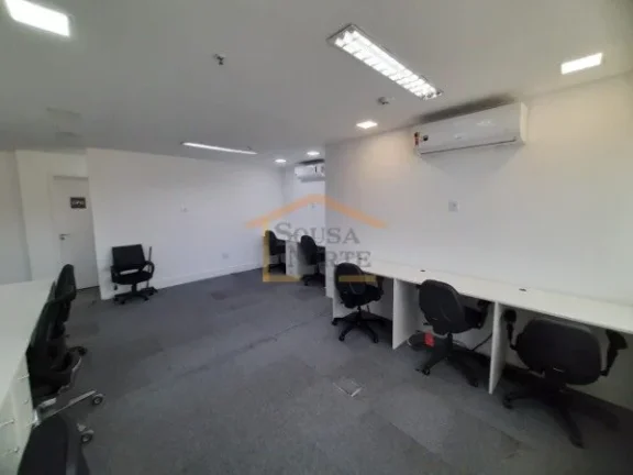 Imagem Sala comercial ocupando todo o 6º andar, composta por 3 salas unificadas de 51m² cada, totalizando...