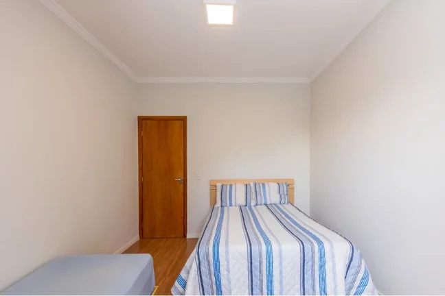 Imagem Casa à Venda