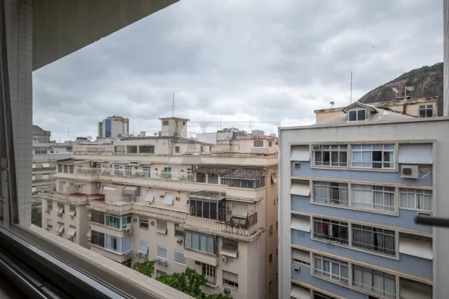 Imagem Apartamento à venda em Copacabana, 3Qtos, 143m2, 1vaga, na Barão de Ipanema