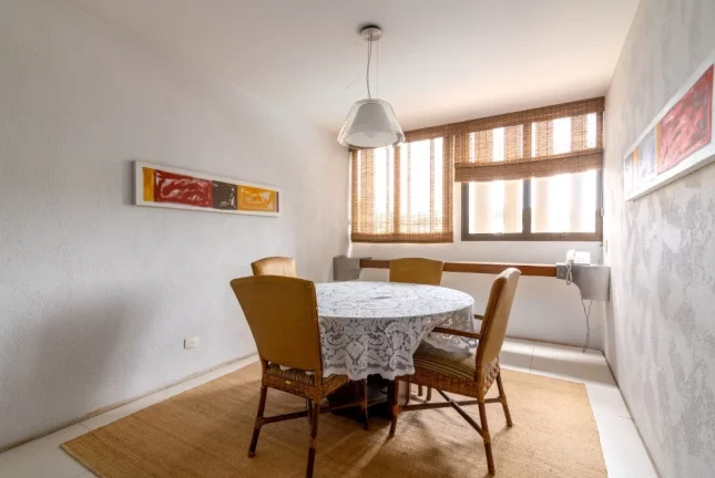 Imagem Alugar casa com 4 quartos em Pacaembu São Paulo SP, house for rent in São Paulo Brazil
