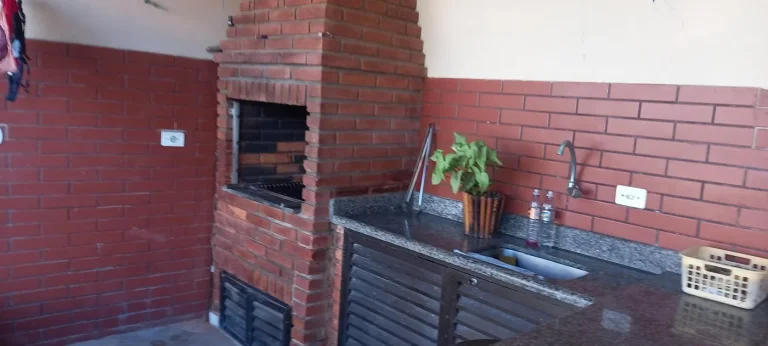 Imagem Casa para Venda em Itanhaém, Estância Balneária de Itanhaém, 4 dormitórios, 3 suítes, 2 banheiros, 4 vagas
