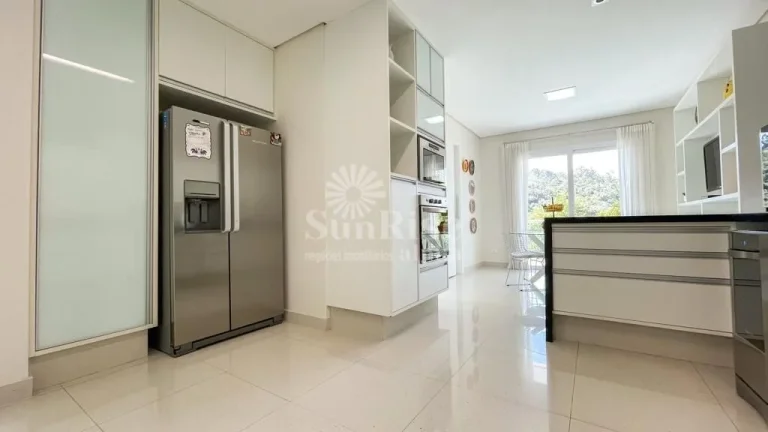 Imagem Casa à Venda no Gênesis 2 | 439 m² AC - 556 m² Terreno - 5 suítes | R$5.268.000 - Santana de Parnaíba/SP