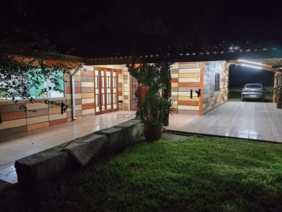 Imagem CH - 24110 - CHÁCARA EM CAÇAPAVA COM 4 QUARTOS