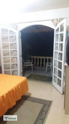 Imagem Casa com 4 dormitórios à venda, 380 m² por R$ 950.000,00 - Xaxim - Curitiba/PR