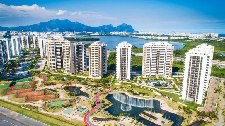 Imagem Apartamento com 2 Quartos à Venda, em Barra da Tijuca - Rio de Janeiro