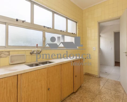 Imagem Apartamento incrível à venda para reforma numa das melhores localizações de Higienópolis.